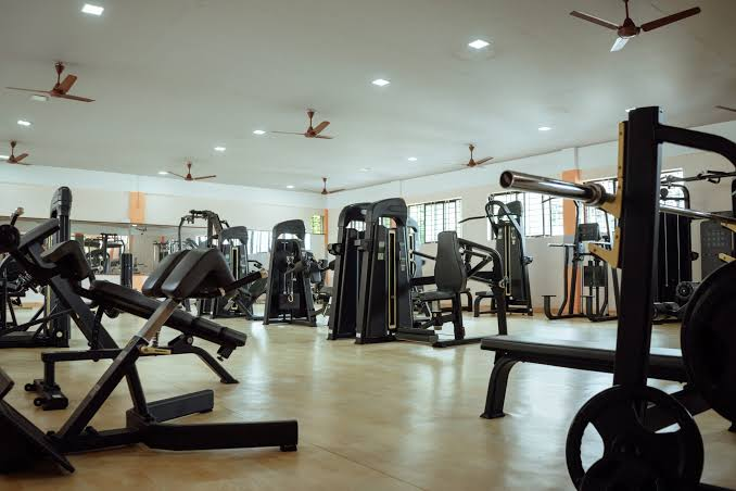 FITNESS CENTRE