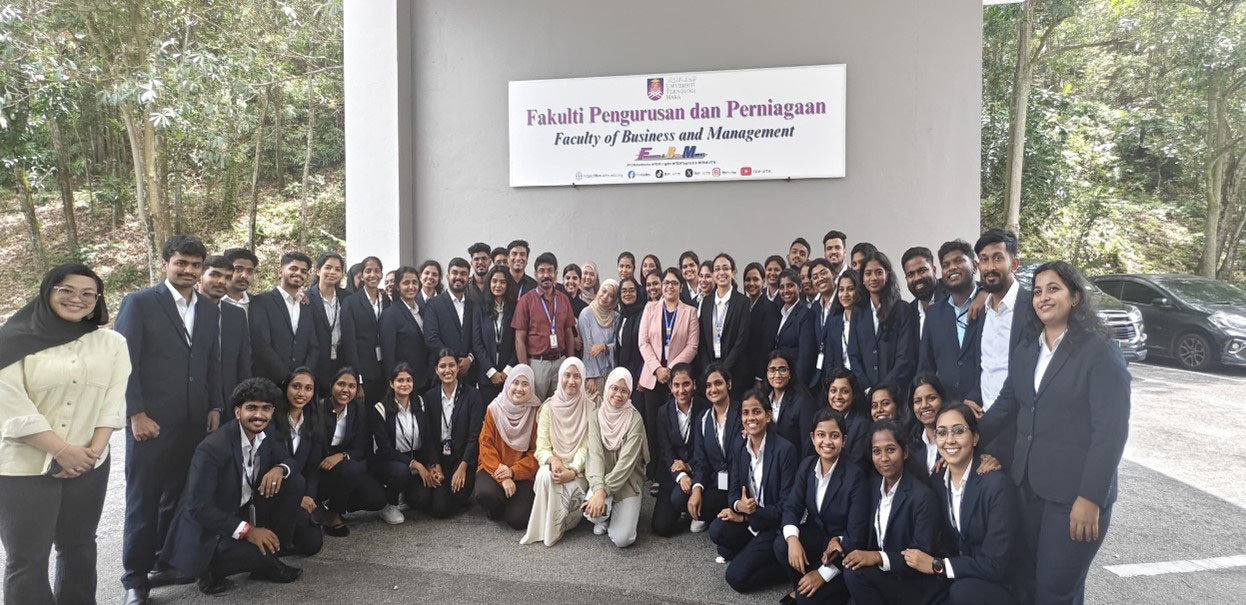 International Industrial Visit to Universiti Teknologi MARA (UiTM) in Malaysia